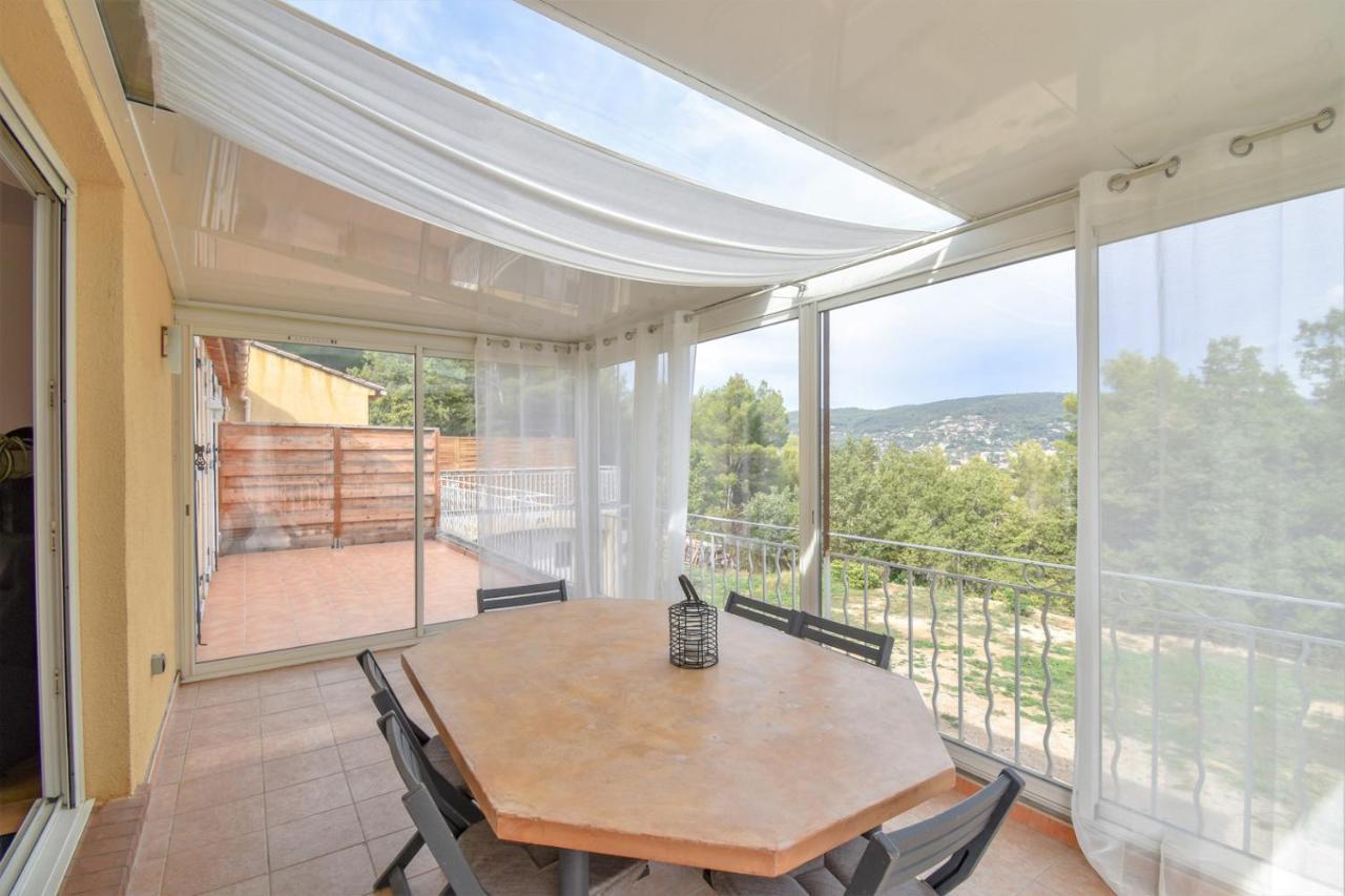Charmante Maison Climatisee Avec Piscine Draguignan Esterno foto